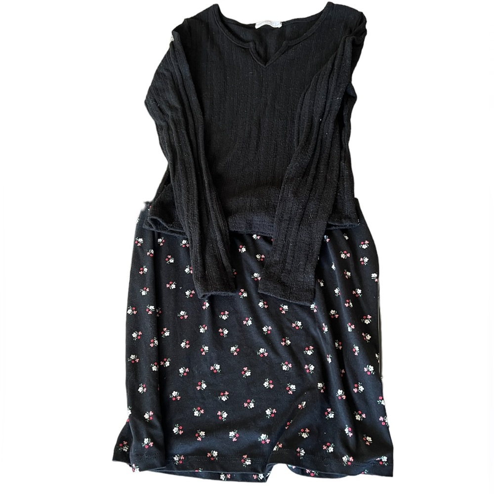 Full Tilt floral girls skirt & top Bundle | Medium teen girl | Black